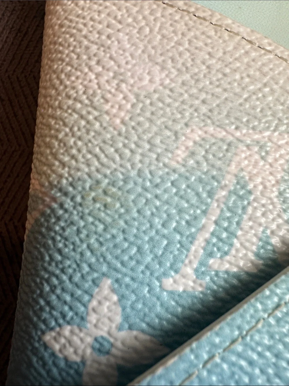 Louis Vuitton Kiragami Medium pouch
